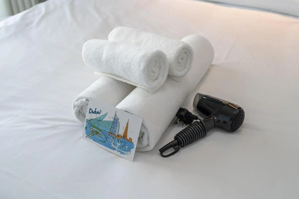 Artistic 1-Bedroom Apartment Perfect For Couple At Mayfair Tower, Business Bay! Dubaj