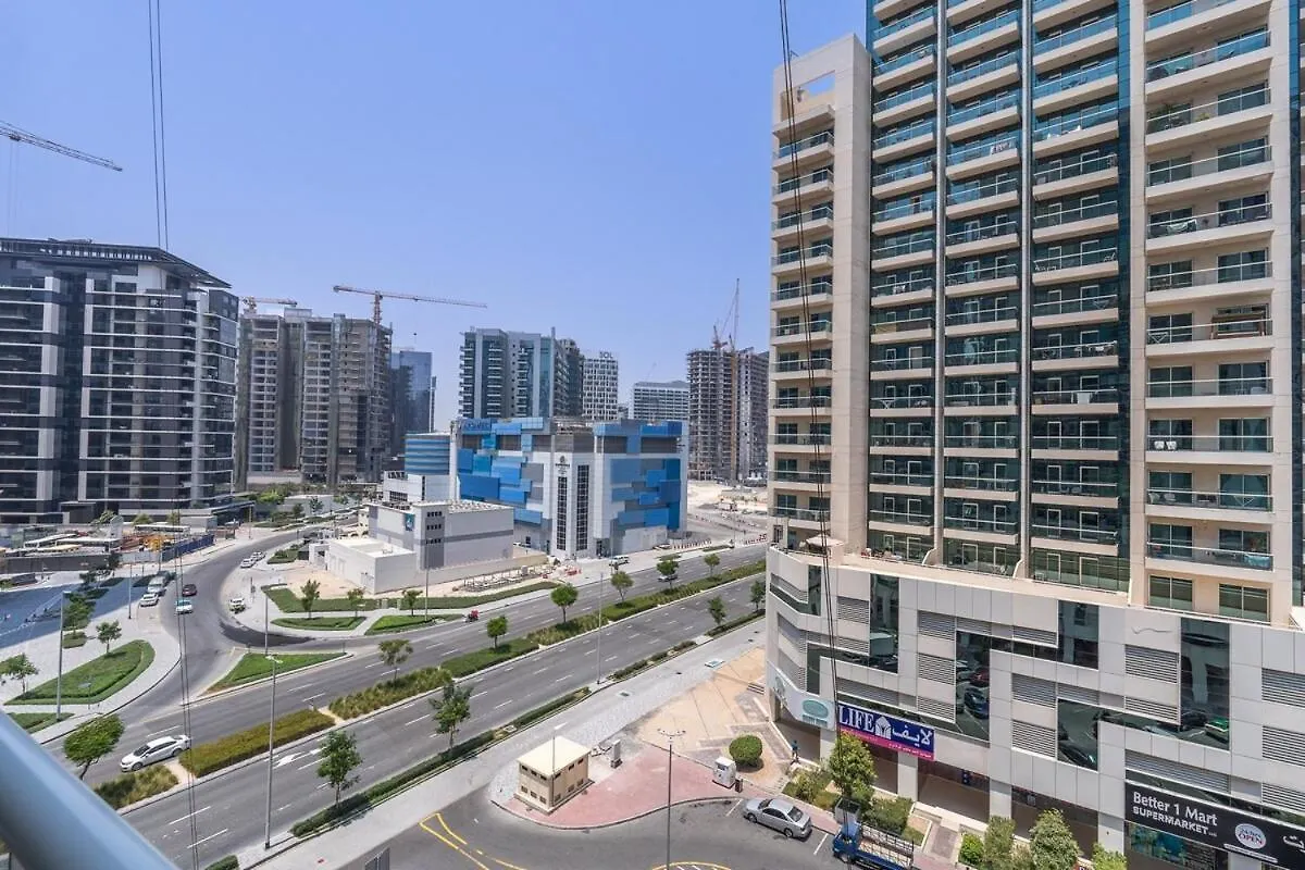Artistic 1-Bedroom Apartment Perfect For Couple At Mayfair Tower, Business Bay! Dubai