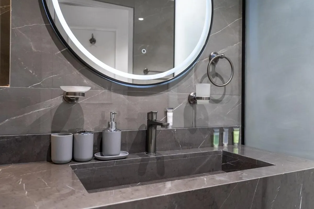 Artistic 1-Bedroom Apartment Perfect For Couple At Mayfair Tower, Business Bay! Dubai