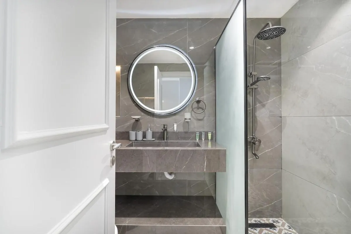 Artistic 1-Bedroom Apartment Perfect For Couple At Mayfair Tower, Business Bay! Dubai